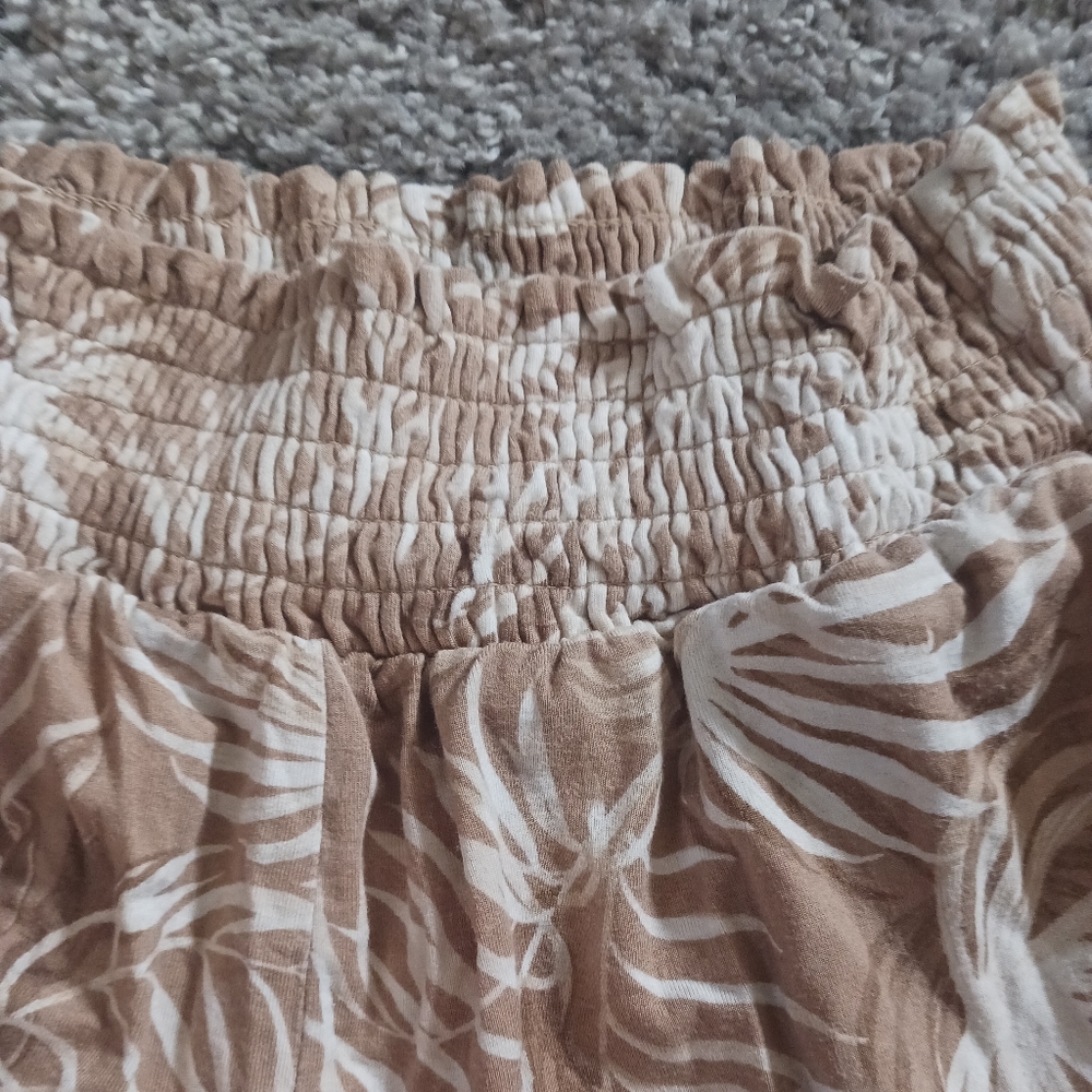 Shorts - Picture 2 of 2